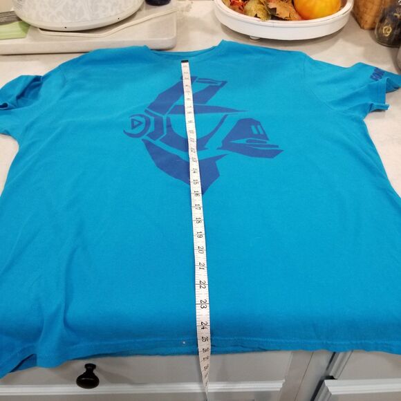fortnite t shirt dj yonder blue short sleeve nwot never worn size xl - Picture 11 of 11